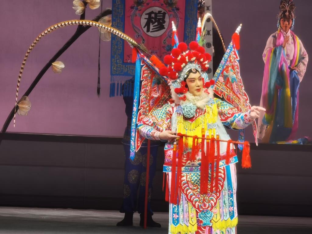 现代京剧《梅兰芳·丹桂记》剧照(戏中戏片段)