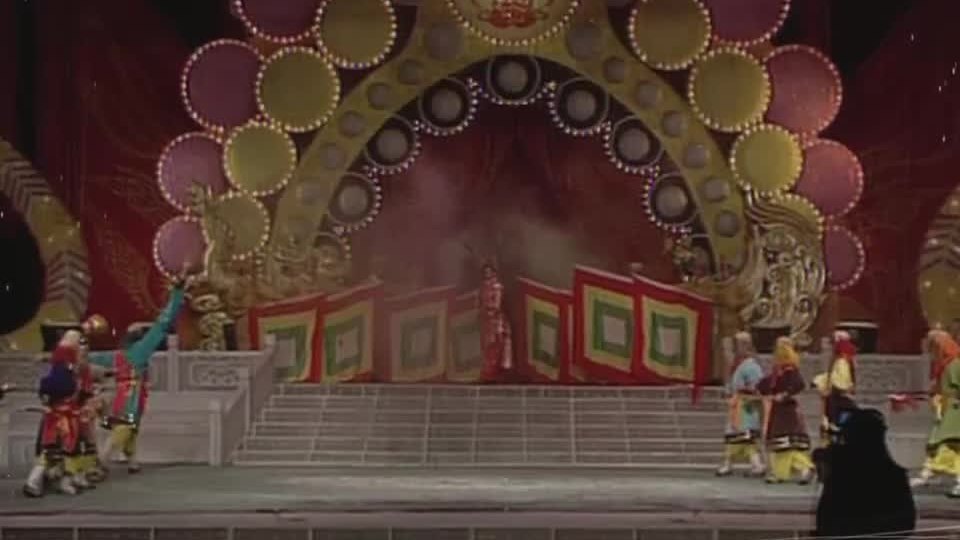 京剧《收大鹏》演出场面(表演:张幼麟,1985 年资料)