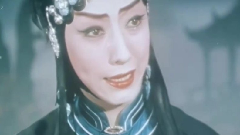 京剧《野猪林》(1962年资料修复版,杜近芳饰林娘子,近景)