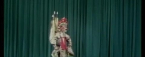 央视《戏曲采风》截帧:1978年59岁的王金璐演出《挑滑车》