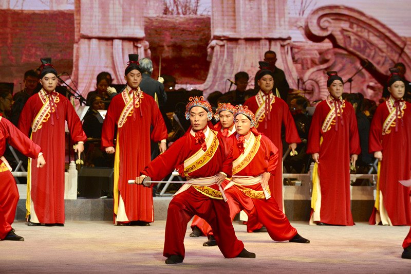 大型现代海派京剧组曲《大梦中国》首演剧照:武戏群场亮相