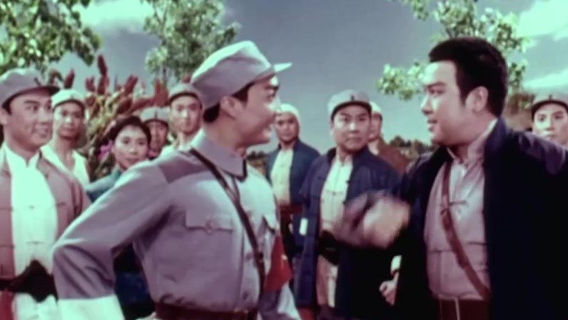 现代京剧《平原作战》影片:八路军战士与平原群众在一起(1974年京剧艺术片)